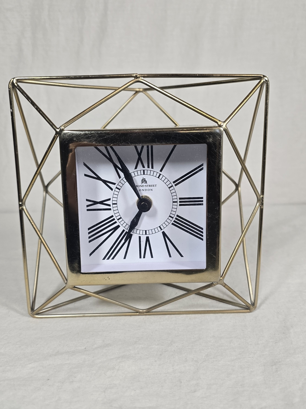 49 Bond Street London Table Clock Gold Geometric Wire Roman Numeral Quartz Works